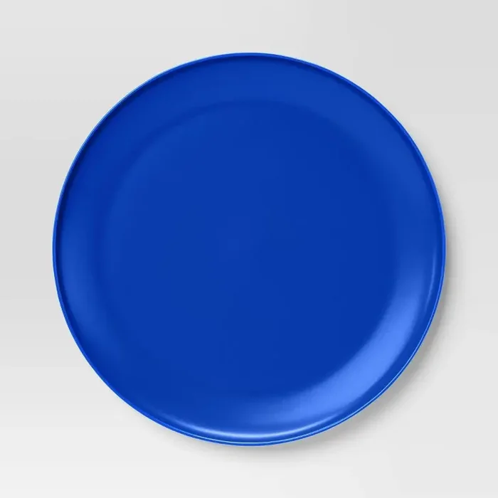 10.5″ Plastic Dinner Plate Blue – Room Essentials™