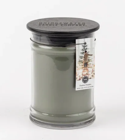 18oz Large Jar Candle – Festive Frasier