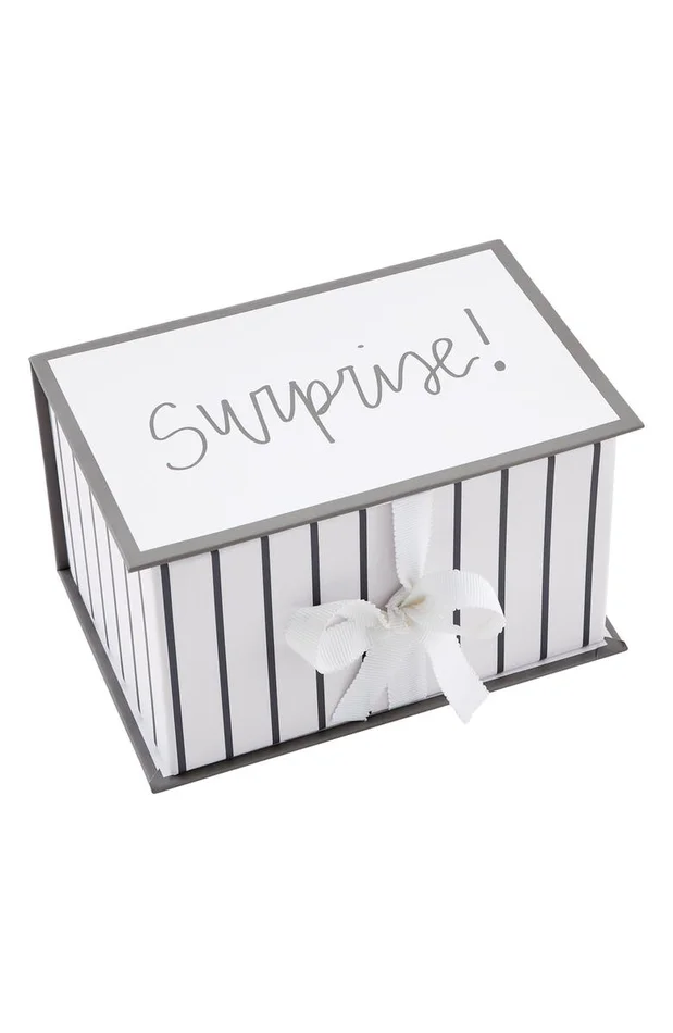 BABY ANNOUNCEMENT GIFT SET