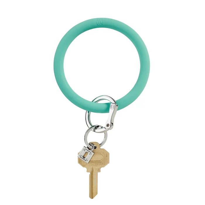 BIG O SILICONE KEY RING IN THE POOL