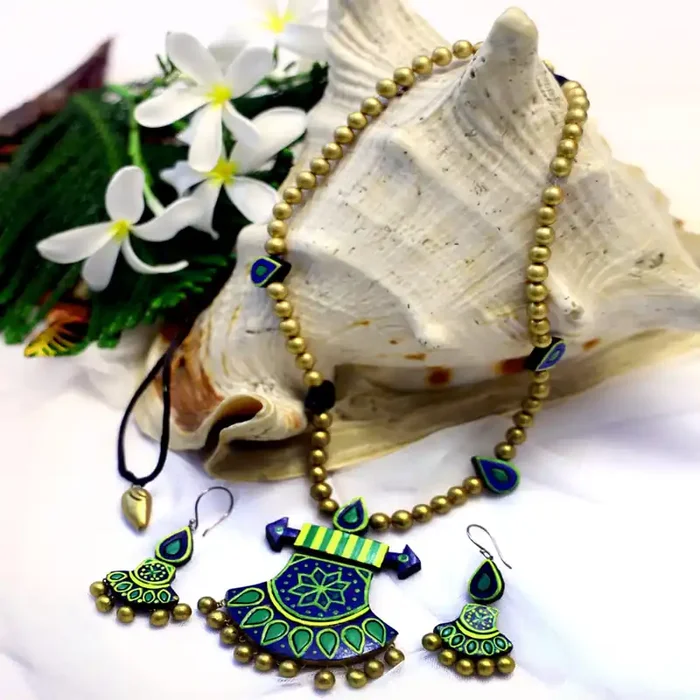 Bona Dea Raindrops Terracotta Necklace Set
