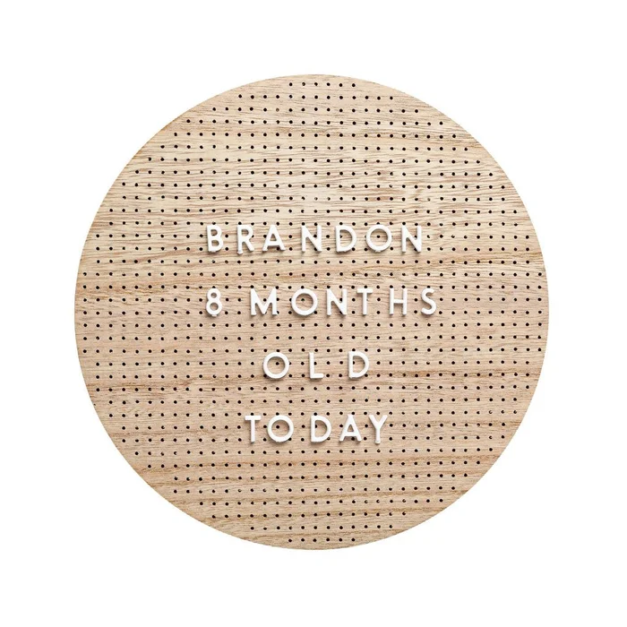 CIRCLE PEG LETTERBOARD