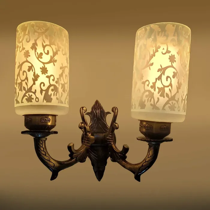 FIROZABAD GLASSWARE Antique Wall Lamp/Wallchiere/Uplight Wall Lamp