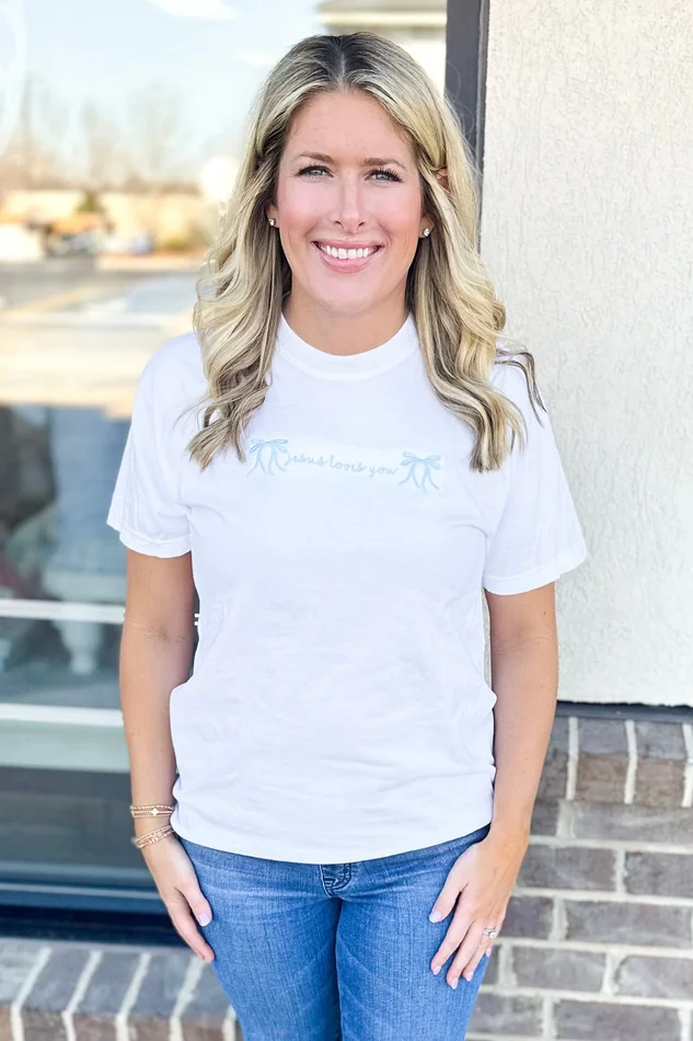 JESUS LOVES YOU EMBROIDERED TSHIRT