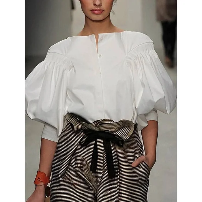 Puff Sleeves Buttoned White Blouse