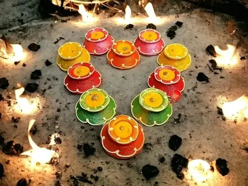 Saudeep India Decorative Matki Diyas/Colourful Diya Set/Diya for Diwali (Pack of 12 Shubh Laabh Diya)