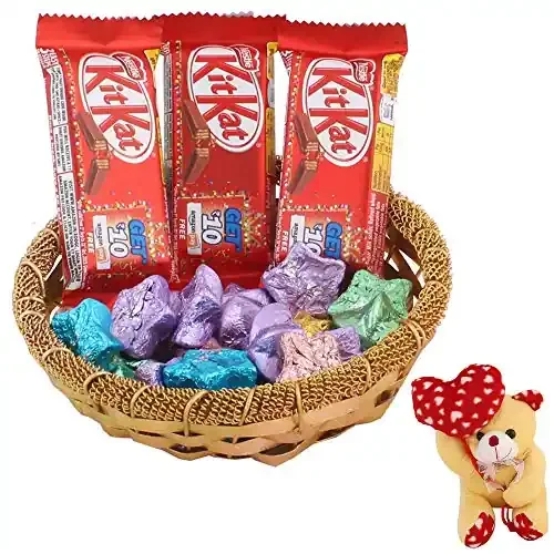 SFU E Com Nestle Chocolate Gift Combo Valentine Heart Teddy Bear with Chocolate Combo Valentine Chocolate Hamper 320