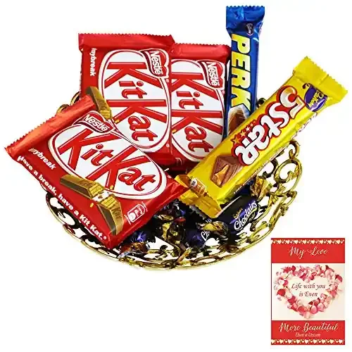 SFU E Com Nestle Chocolate Gift Tray Valentine Chocolate with Love Greeting Card Valentine Chocolate Hamper 022