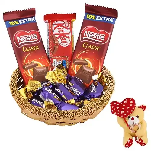 SFU E Com Nestle Chocolates Gift Hamper Valentine Heart Teddy Bear with Chocolate Combo Valentine Chocolate Hamper 300