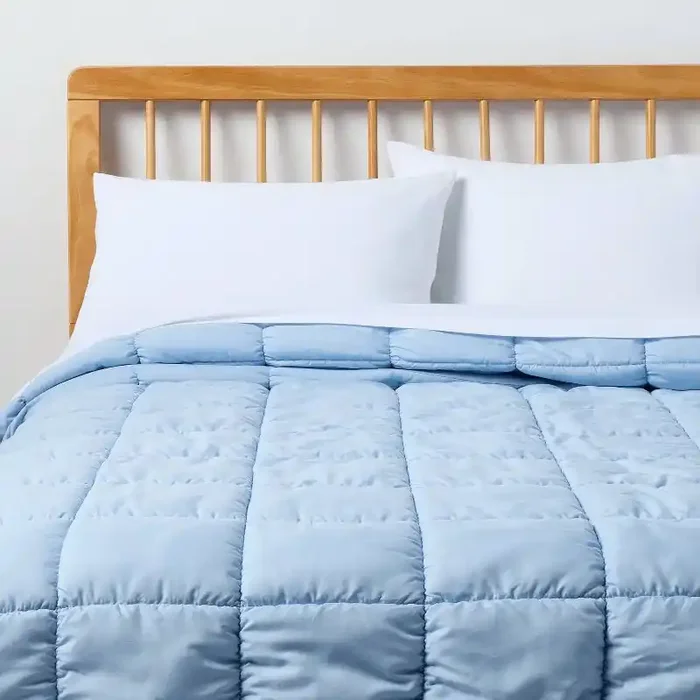 Twin/Twin Extra Long Box Stitch Puffer Comforter Light Blue – Room Essentials™