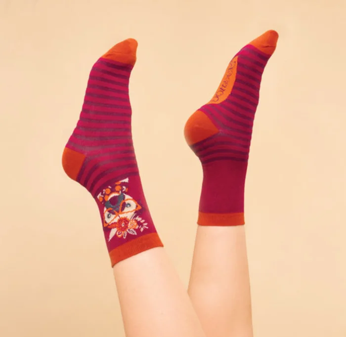 Women’s High-Ankle Socks